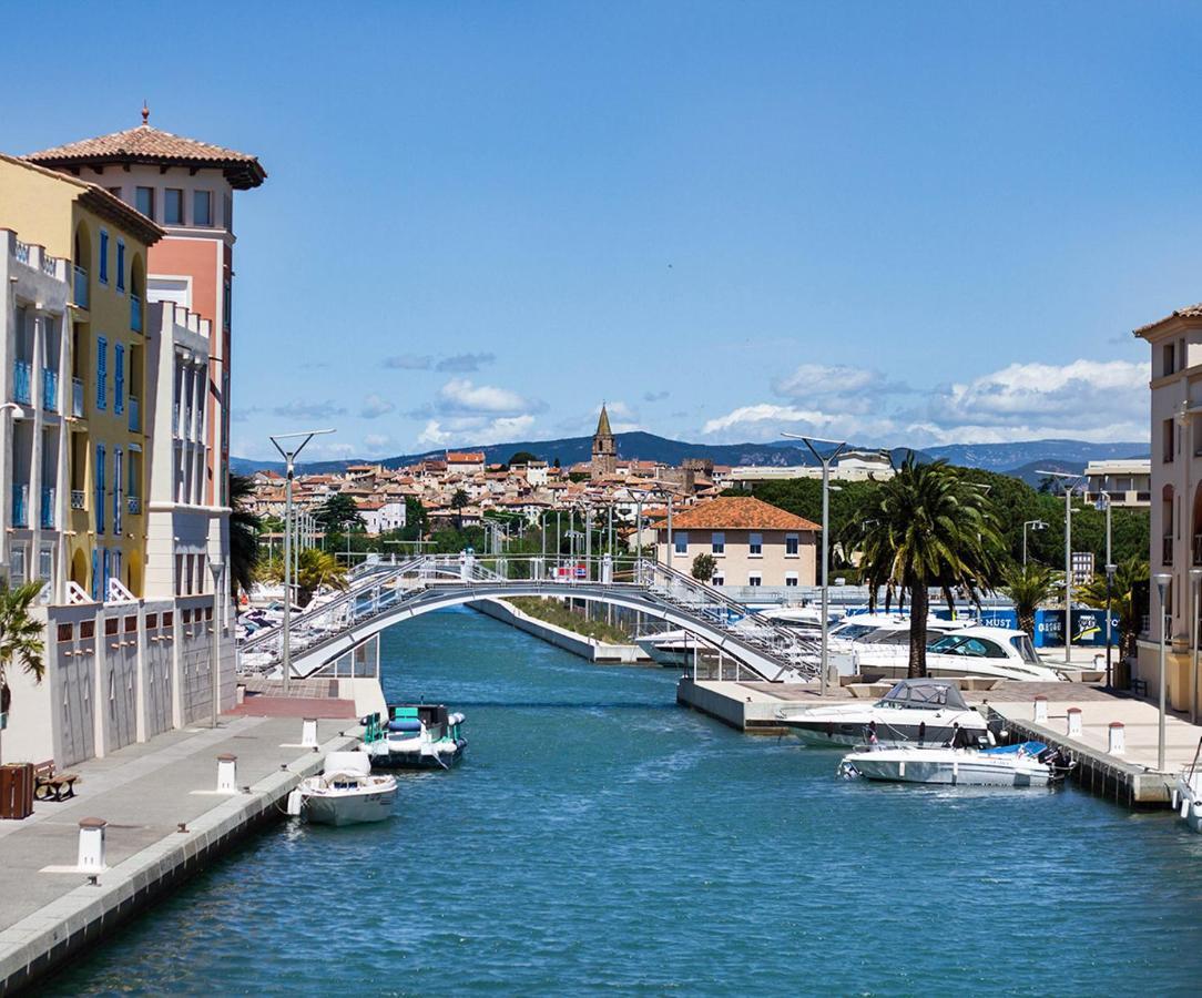Formidable Studio Au Coeur Historique De Frejus Apartment Ngoại thất bức ảnh